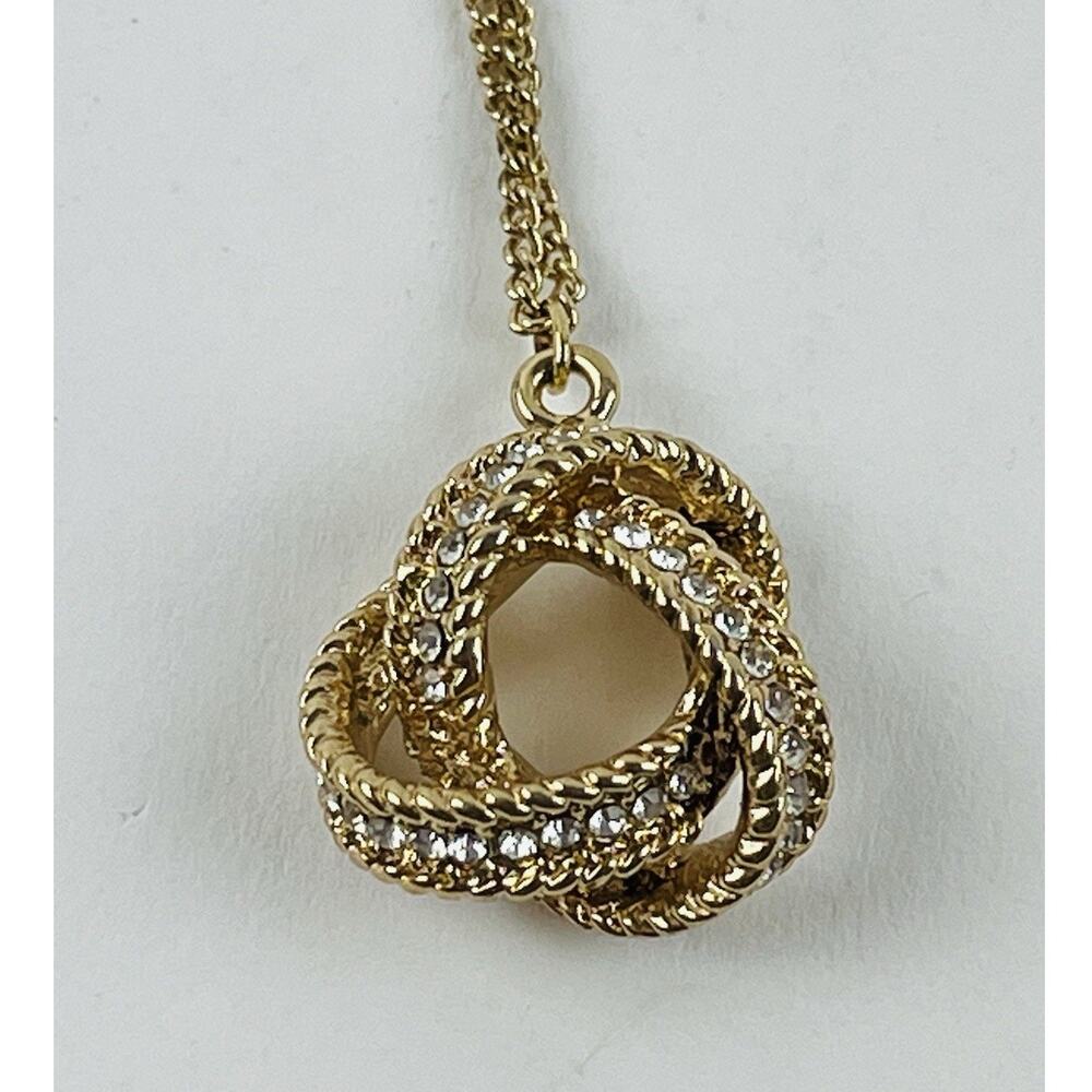 Tahari Goldtone Knotted Chain Necklace Pendant Rhinestones Rope Braided 3 Strand